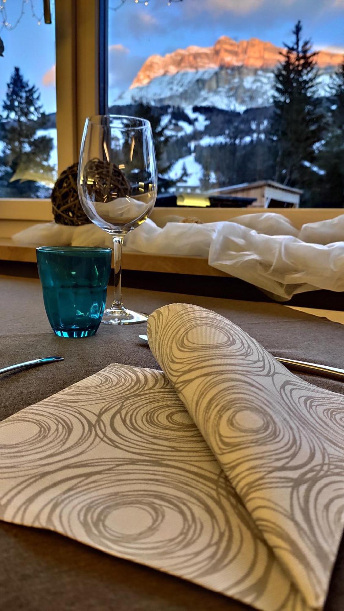 Guesthouse Rungg バディーア エクステリア 写真